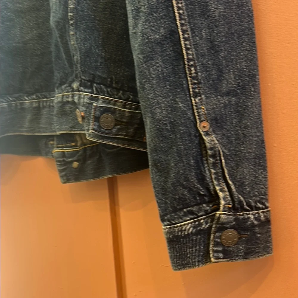 💕 American Eagle Outfitters Blue Denim Jacket - Picture 7 of 7